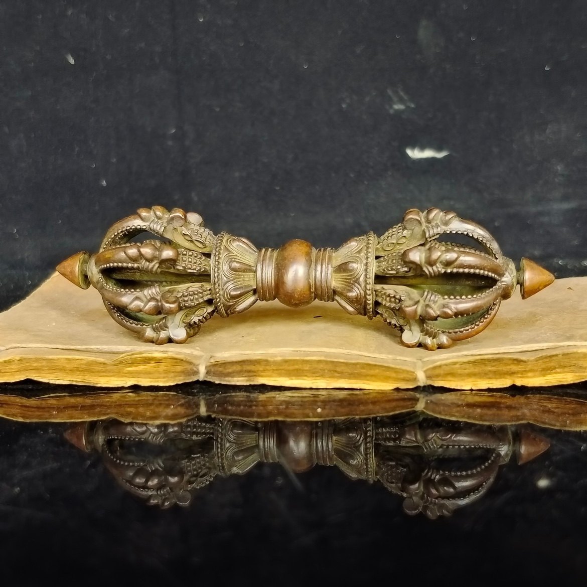 Collectible Vintage Tools - Tibetaanse tantrische achtstrengige Vajra-stamper antieke stijl
