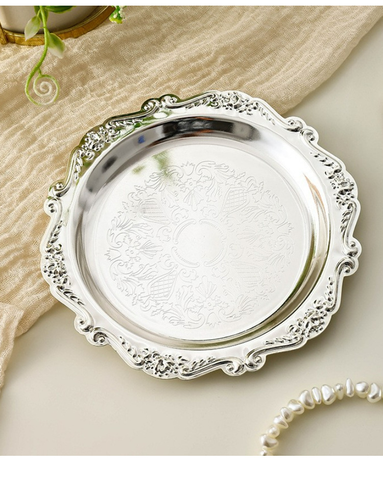 Vintage Collectible Dishes - Vintage metalen geëmbosseerde dienblad luxe serveerschaal