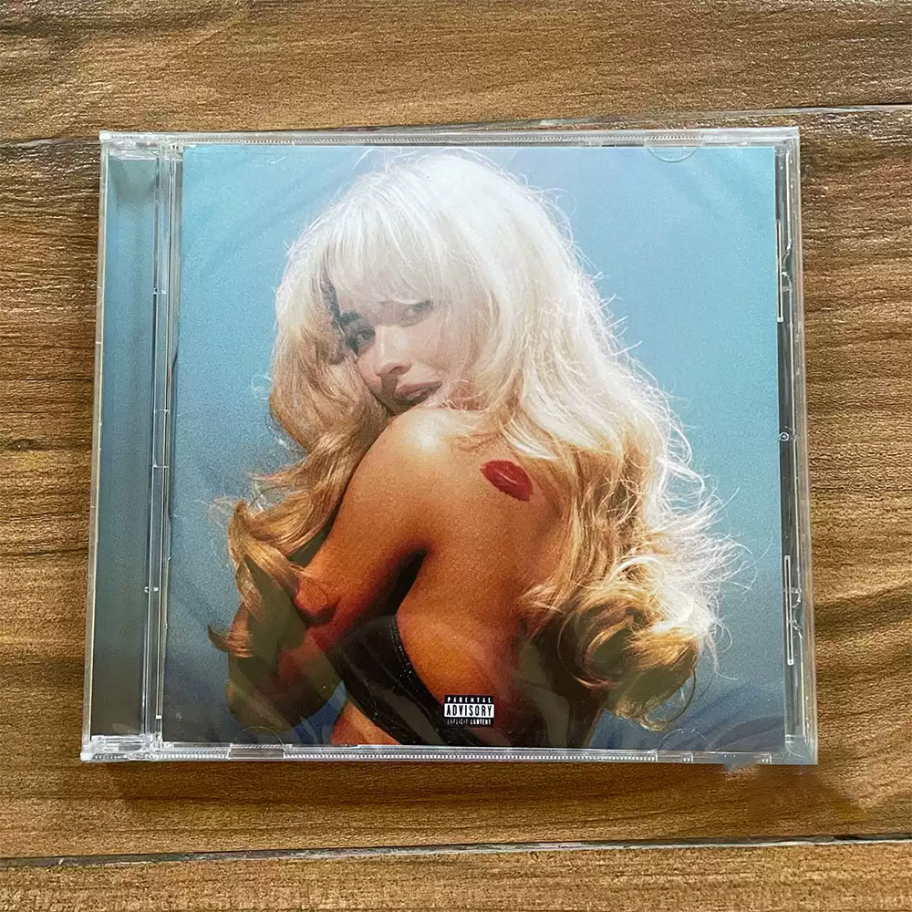 CD 'Short N' Sweet' - Pop, Cou - Vintage Collectibles & More Llc Photos recensie en prijs
